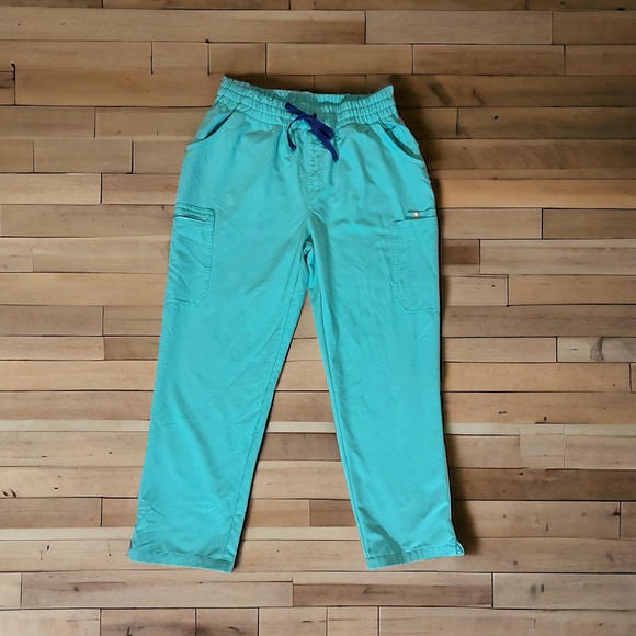 FIGS Scrub pants - Picture 2 of 9